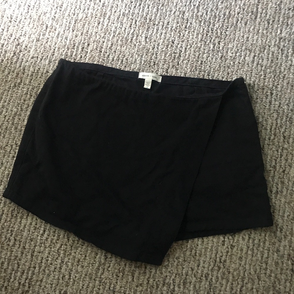 Urban outfitters silence + noise black denim skort